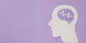 Alzheimer : 10 symptomes qui peuvent apparaitre 15 ans avant le diagnostic