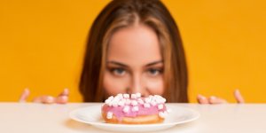 Regime : 7 conseils de psy contre l-alimentation emotionnelle