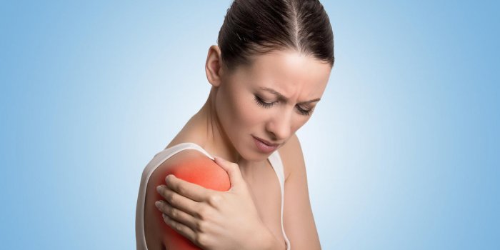 Douleur articulaire à l'épaule : la bursite