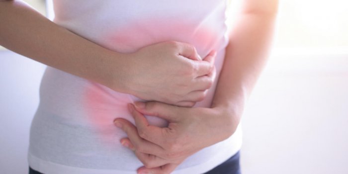 Mal au ventre : 4 troubles digestifs en cause