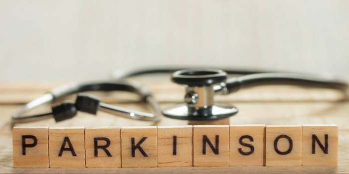 Parkinson : 2 nouveaux signes précoces de la maladie ont été découverts