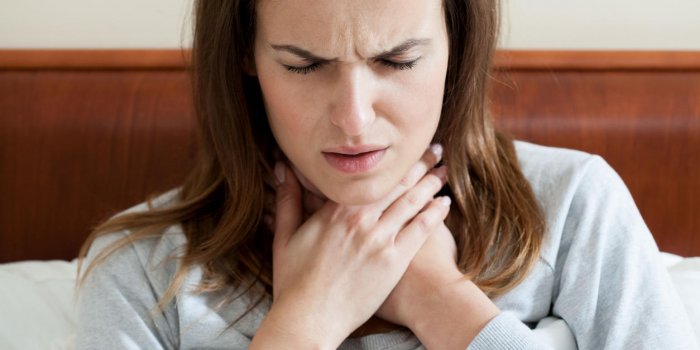 Ganglion du cou : pourquoi c'est douloureux au toucher ?