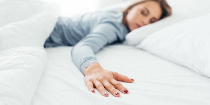 Divorce du sommeil : faire chambre à part signe-t-il la fin du couple ?