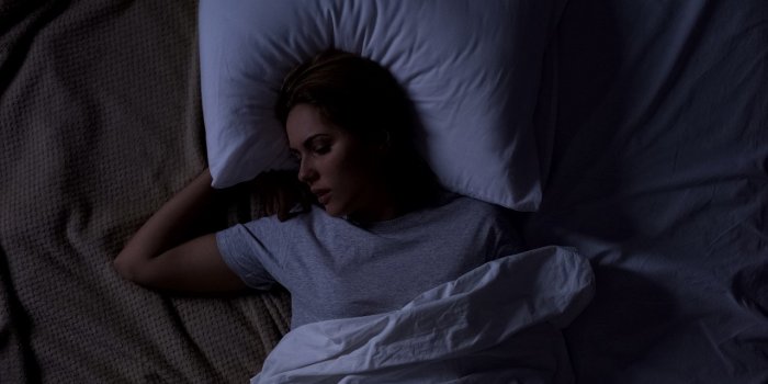 Apnée du sommeil : elle entraînerait des douleurs articulaires chez les femmes