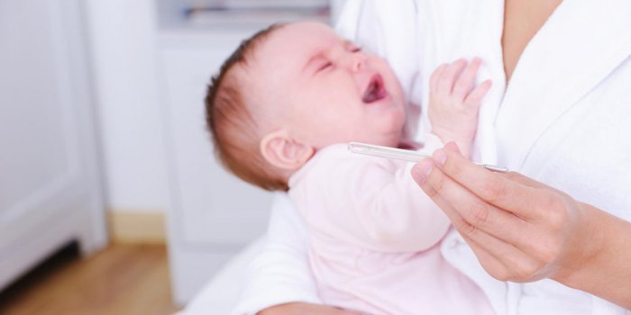 Gastro-entérite de bébé : comment stopper la diarrhée ?