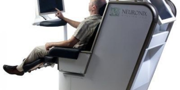 Alzheimer : NeuroAD, ce nouveau traitement disponible en France