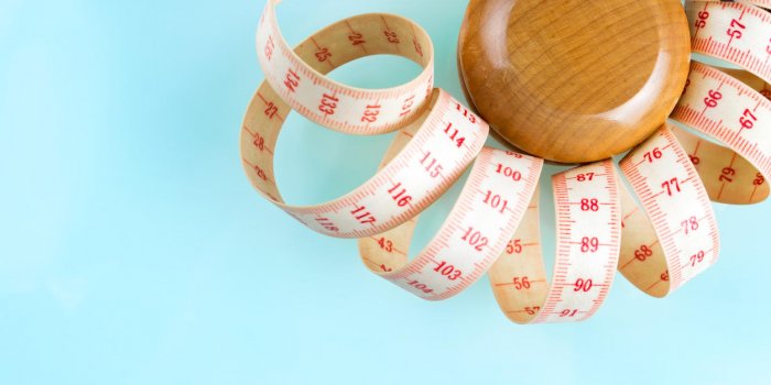 Après 60 ans, perdre ou gagner du poids augmente le risque de démence