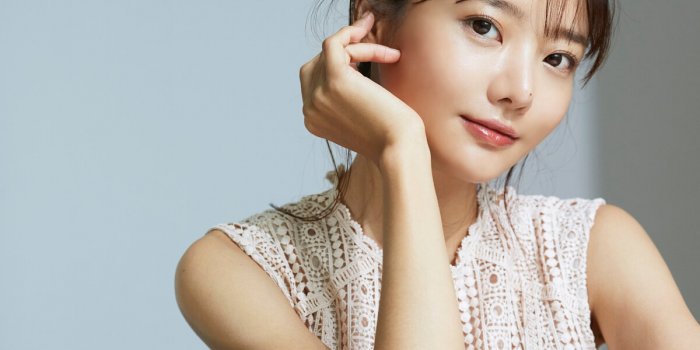 L'astuce des Coréennes pour appliquer le fond de teint avec un effet naturel