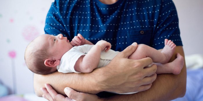 Conge paternite : duree, formalites… Comment en beneficier ? 