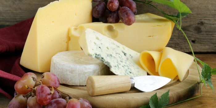 Cholestérol modéré : inutile de supprimer le fromage !