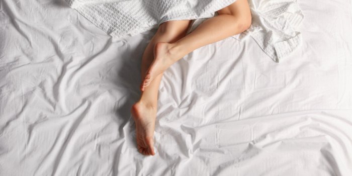 Parkinson : mieux dormir, l’habitude qui ralentirait les symptomes de la maladie