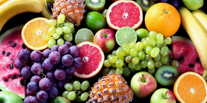 organic fruits healthy eating concept top view