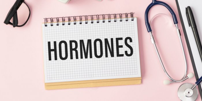Desequilibre hormonal : 7 symptomes a surveiller chez les femmes