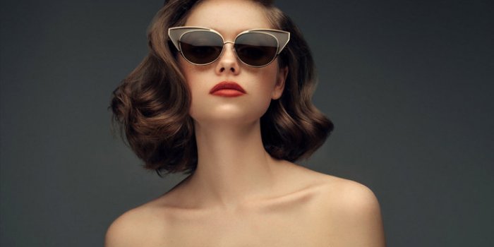 10 coiffures ideales lorsqu’on porte des lunettes