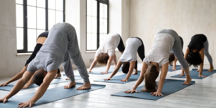 7 erreurs a eviter quand on debute le yoga