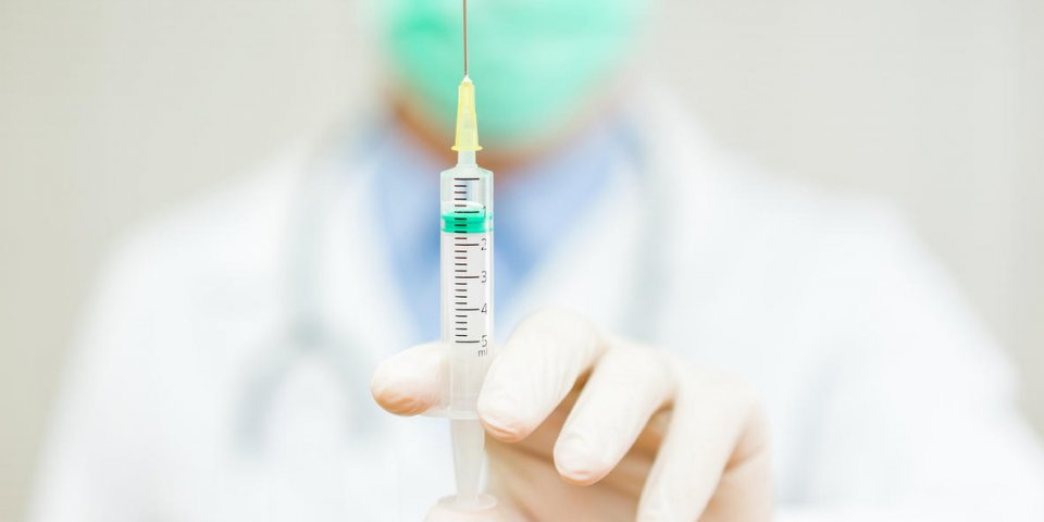 Vaccins anti-Covid : attention aux médicaments contre les rhumatismes