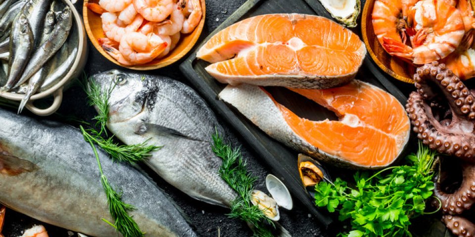 Cancer de la peau : manger trop de poisson augmente le risque de mélanome