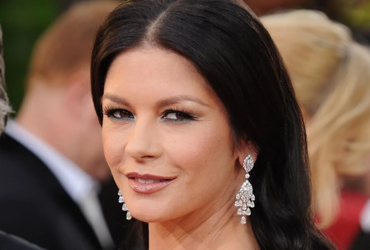 catherine zeta-jones arriving for the 68th annual golden globe awards ceremony, held at the beverly hilton hotel in los angeles, ca, usa on january 16, 2011 photo by lionel hahn abacausacom
