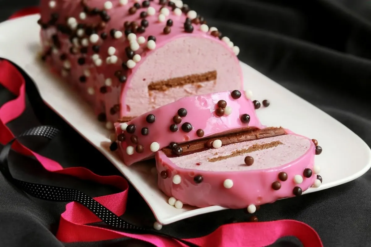 bûche framboise chocolat surprise