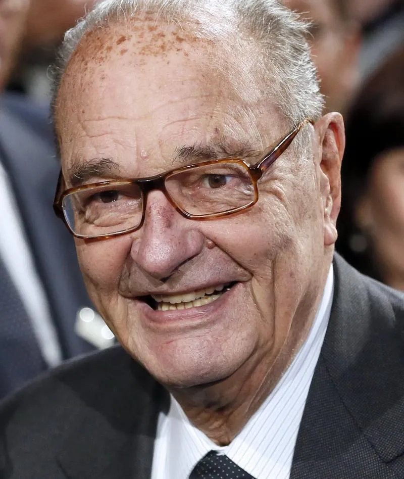 l'ex-président français jacques chirac assiste à la cérémonie de remise des prix de la fondation jacques chirac le 21 novembre 2014 au musée du quai branly à paris afp photo piscine patrick kovarik