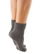 chaussettes grises isolés sur fond blanc