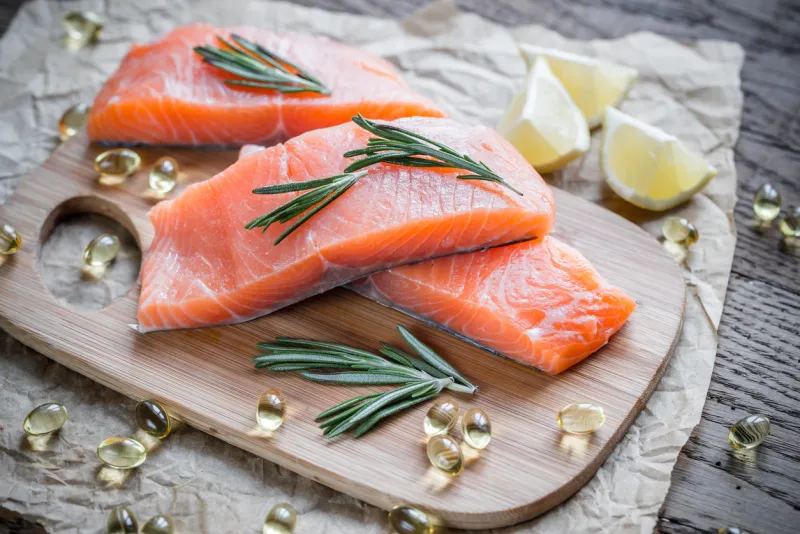 sources of omega-3 acid (salmon and omega-3 pills)