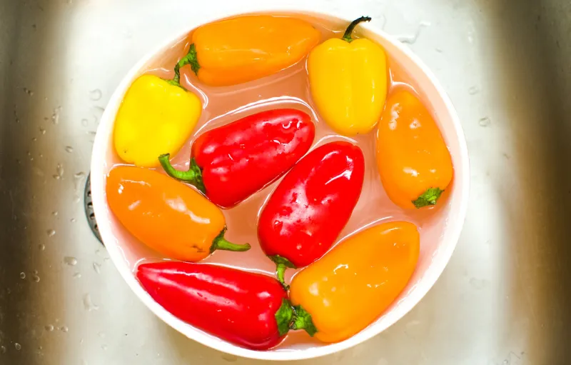 capsicums - washing vegetables sink