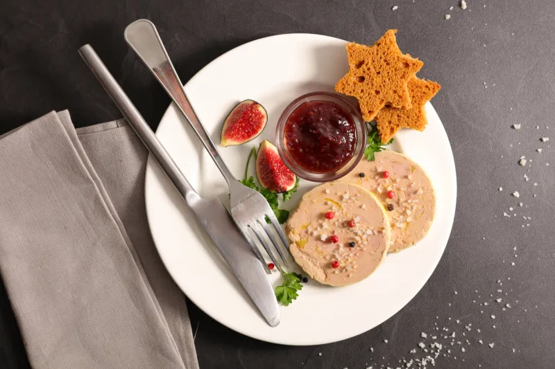 foie gras and gingerbread cake