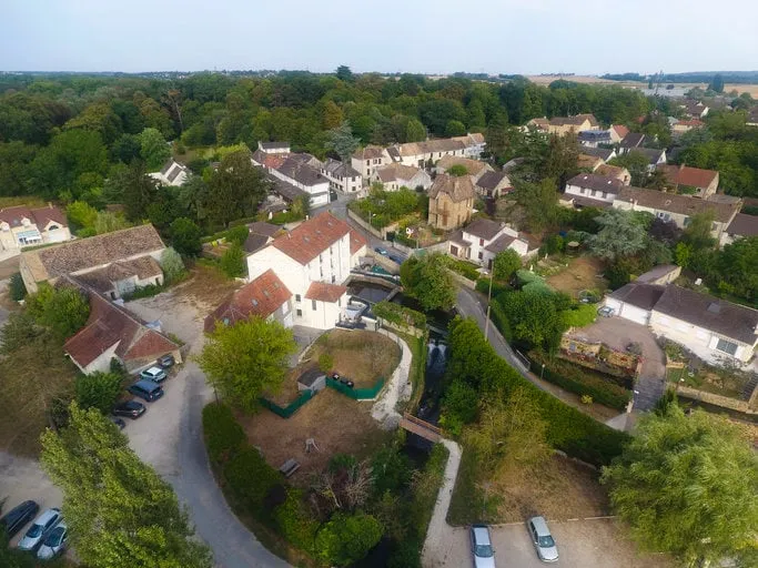 view of breuillet, essonne, france