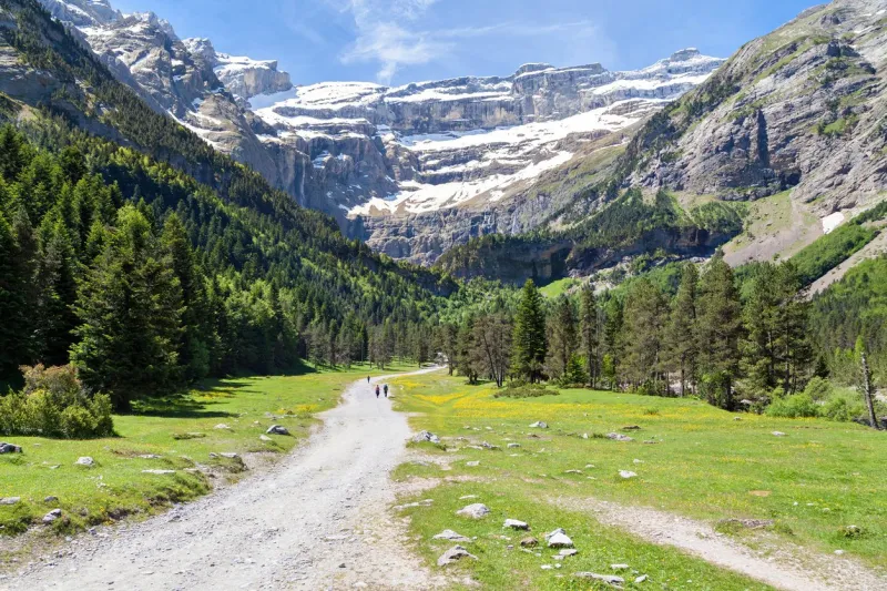 road to cirque de gavarnie, hautes-pyrenees, france