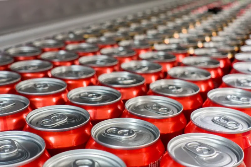 cover alumiunum cans aluminum cans top view aluminum cans in the market