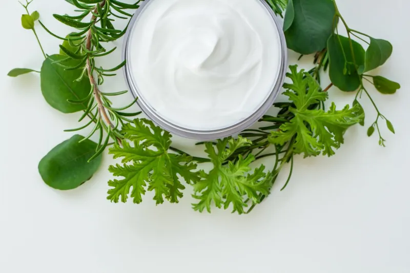 moisturizing cream, hand cream, natural ingredients, medicinal