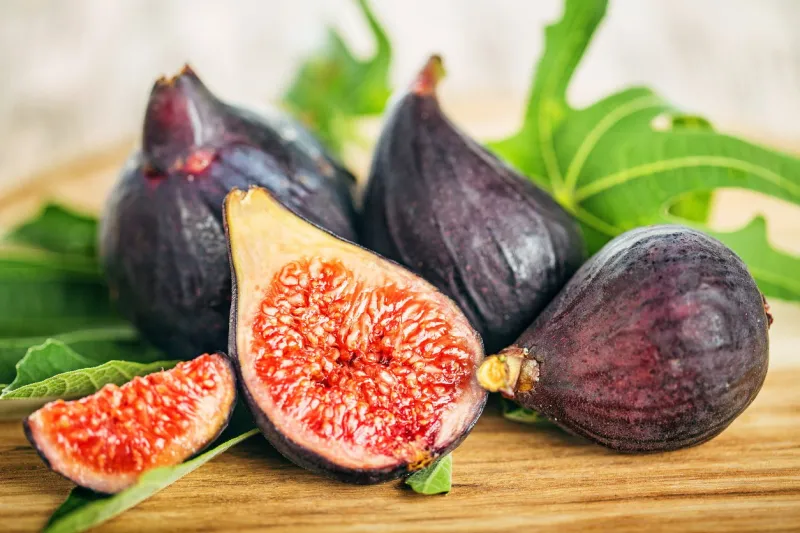 figs still life
