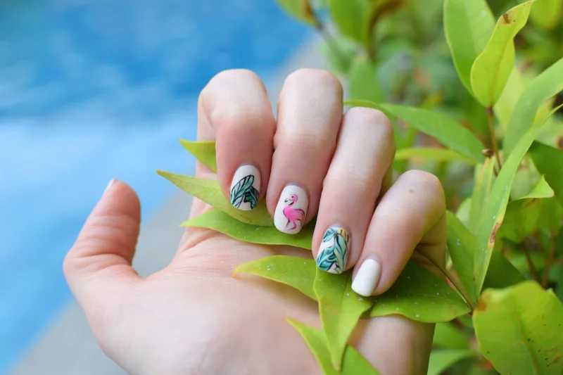 trendy summer manicure flamingoes palm leaves swimming pool vacation