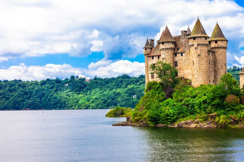 chteau de val - impressive medieval castle of france