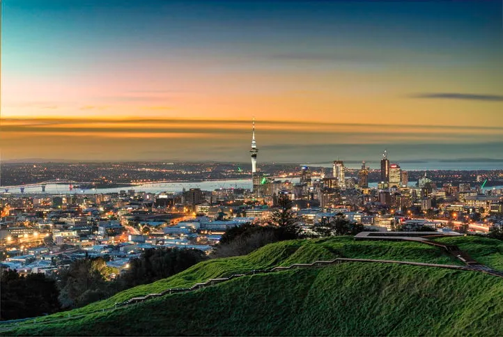 auckland city by night