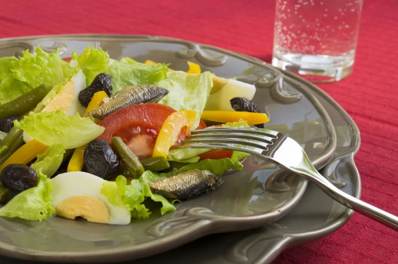 vegetable salad with anchovies
