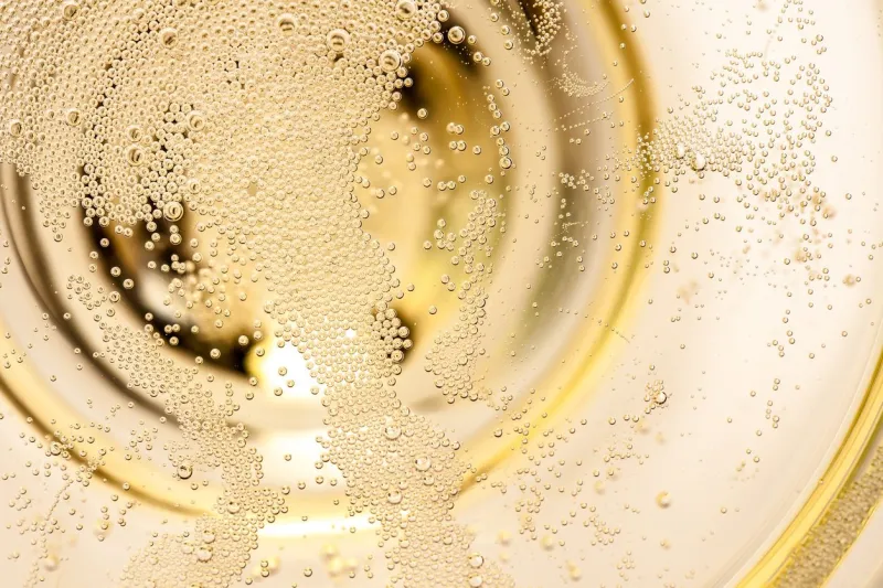 real edible sparkling wine, no artificial ingredients used