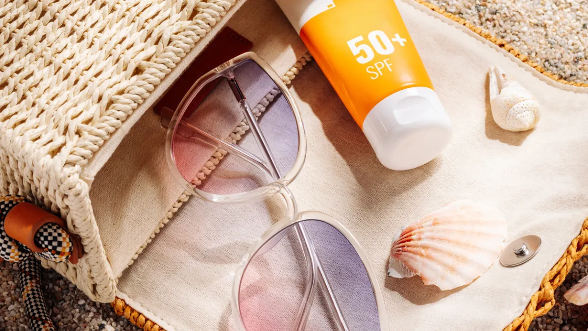 crème solaire dans un sac