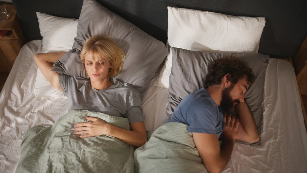 couple dans un lit