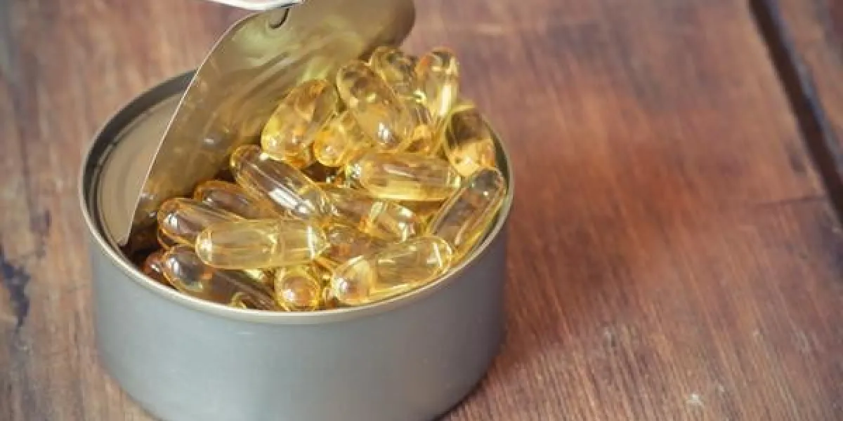 capsules d'huile de poisson en boîte