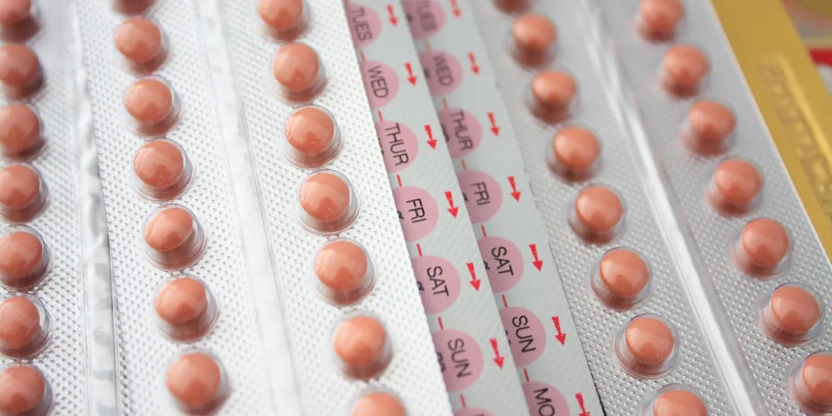 pilule contraceptive orale colorée