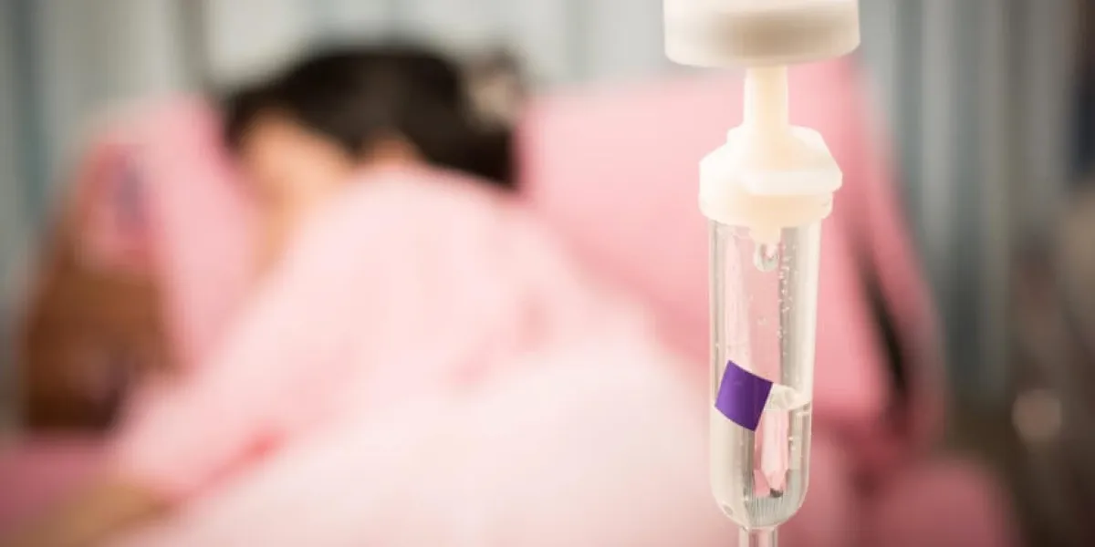 goutte de solution saline