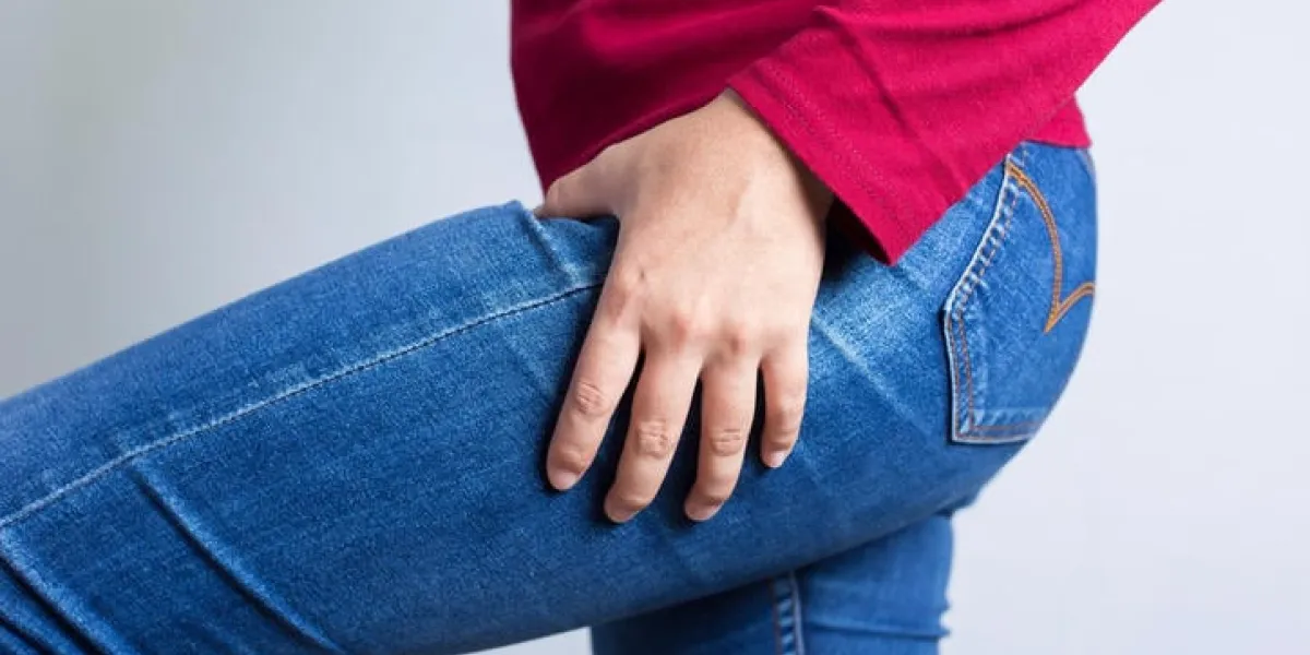 grosse femme et sa grosse cuisse