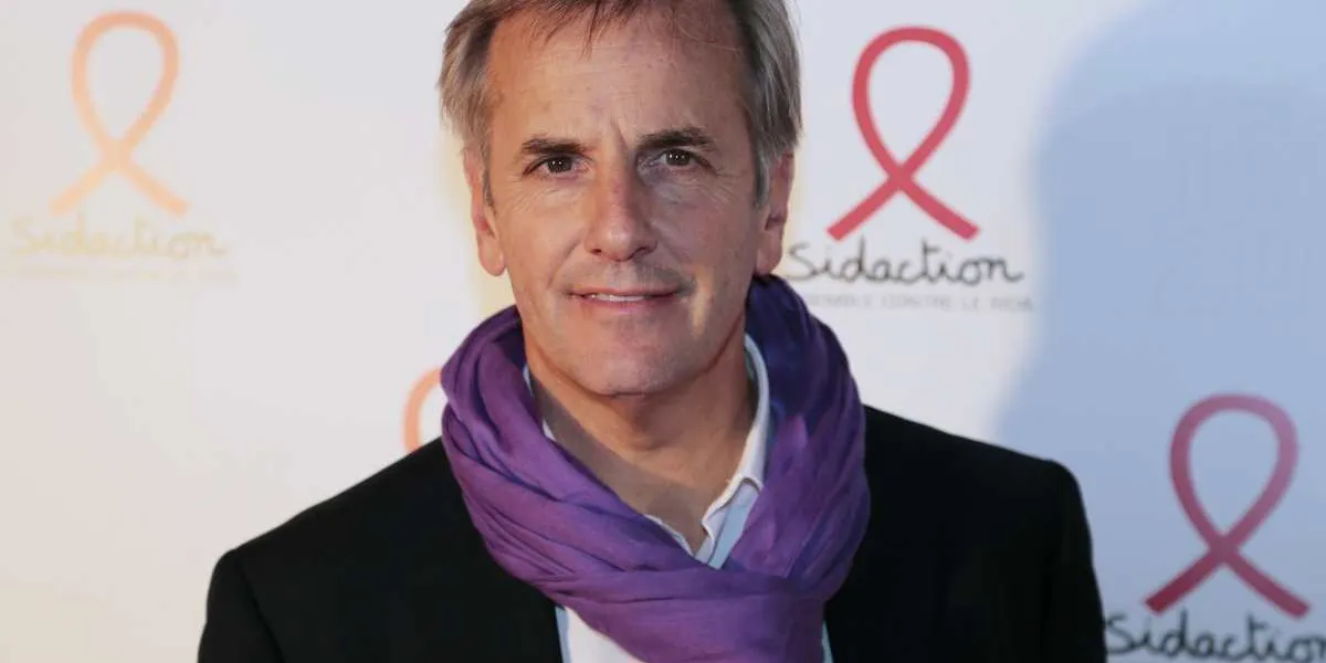 bernard de la villardiere, host on the french tv channel m6, poses as he arrives for the sidaction 2014 launch at the musee du quai branly in paris  afp photo   jacques demarthon (photo by jacques demarthon   afp)
