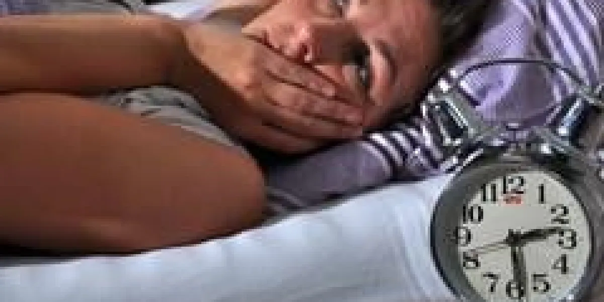 jeune femme avec des problèmes de sommeil