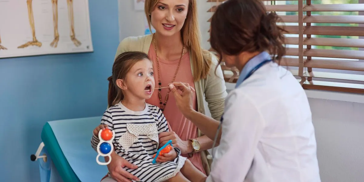 open the mouth let's check your throat