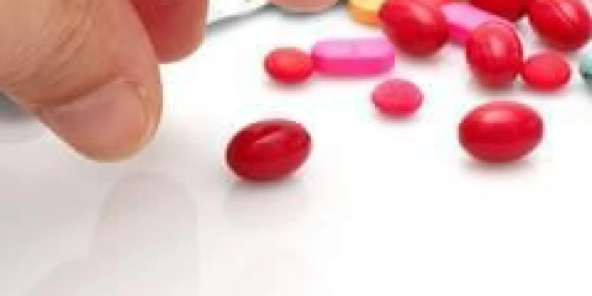 prise de main humaine prise de pilule