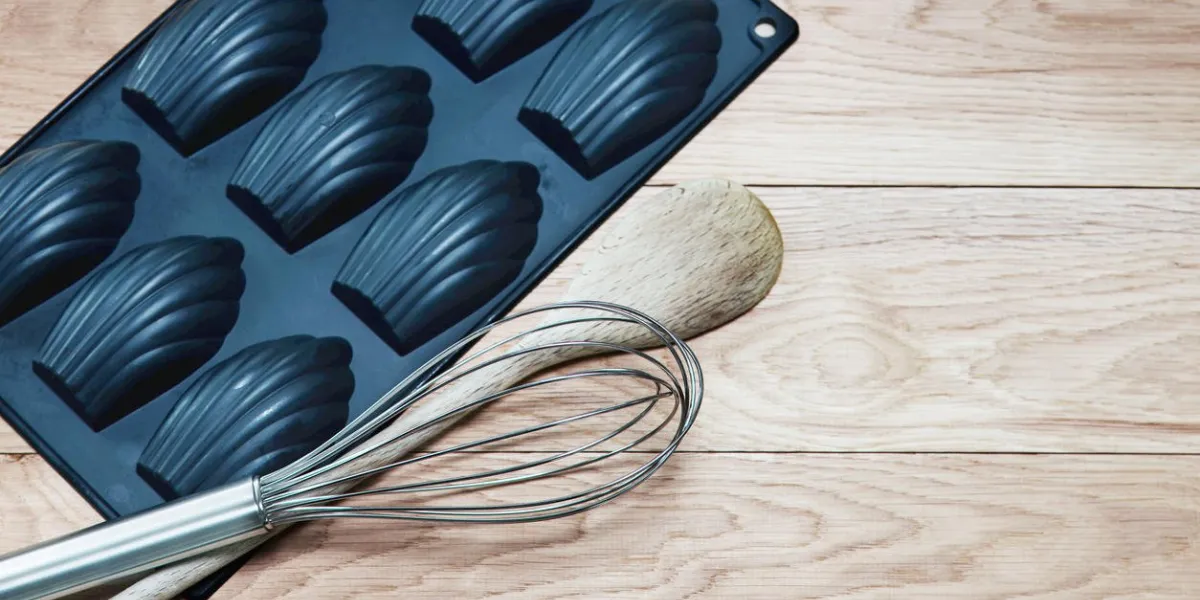 planches en bois cuisine ustensiles à pâtisserie