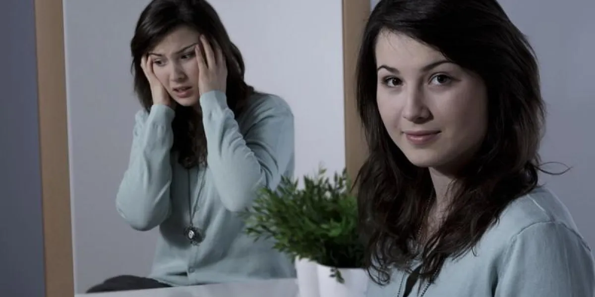 jeune femme souffrant de dépression maniaque